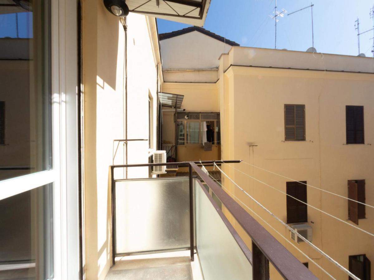 The Best Rent - Elegant Two-Bedroom Apartment Close To Saint Peter'S Basilica Рим Екстер'єр фото